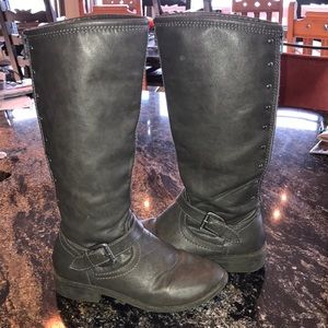 Girls brown zip up full/knee high boots